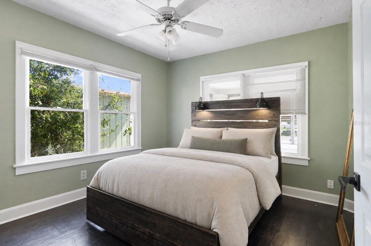 2521 4th Street S, Saint Petersburg, FL 33705 Photo