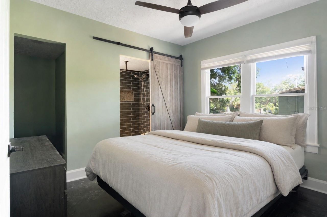 2521 4th Street S, Saint Petersburg, FL 33705 Photo