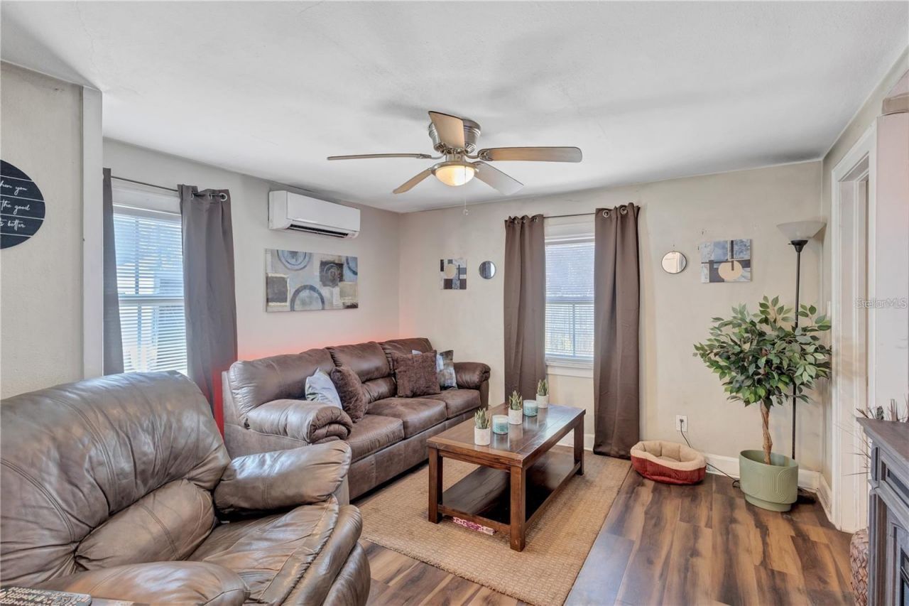 2521 4th Street S, Saint Petersburg, FL 33705 Photo