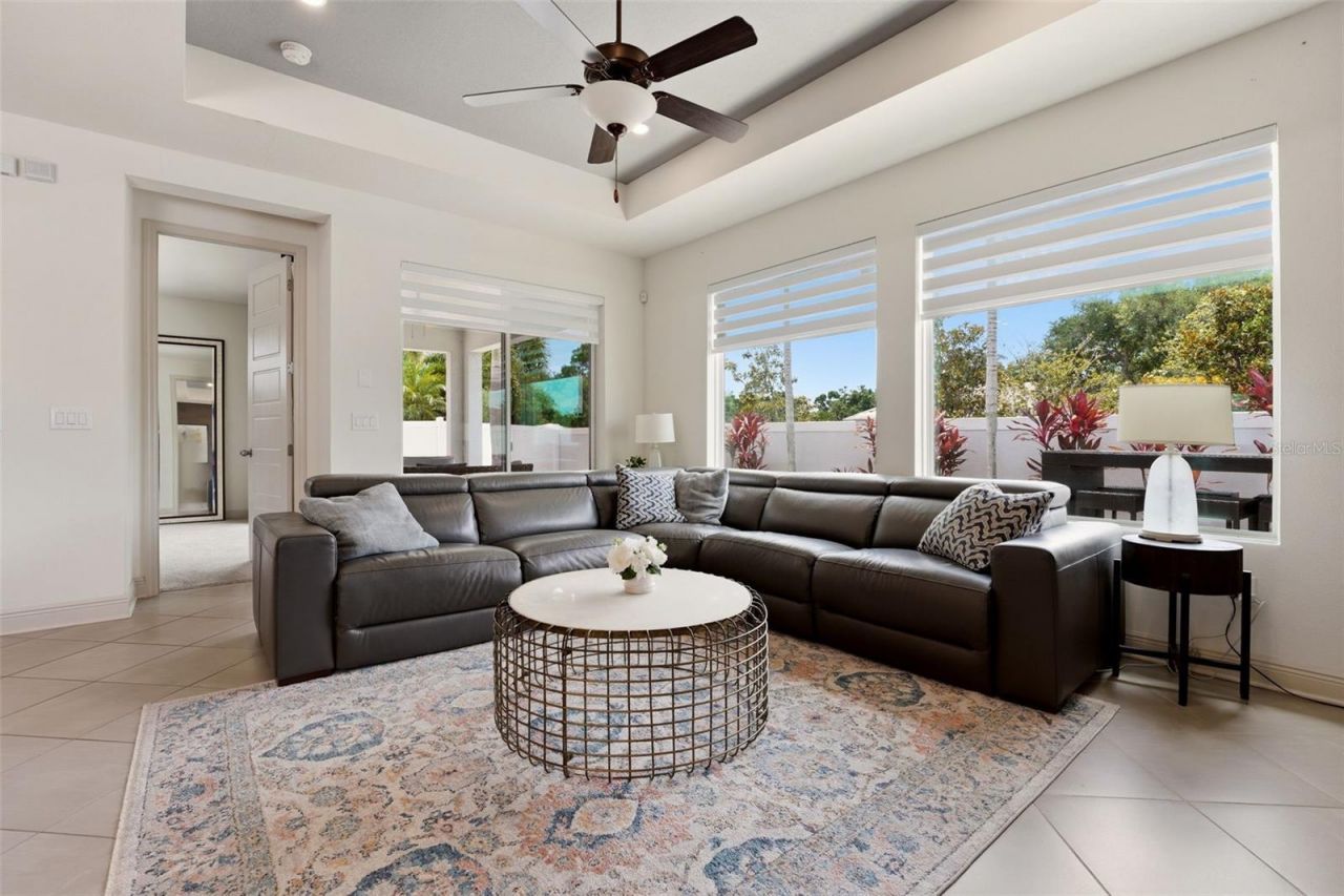 5518 Spanish Moss Cove, Bradenton, FL 34203 Photo