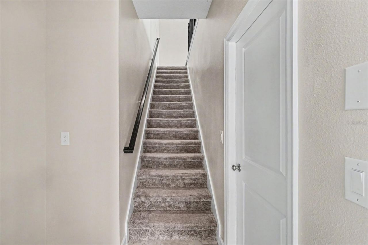 490 Brunswick Drive , Davenport, FL 33837 Photo