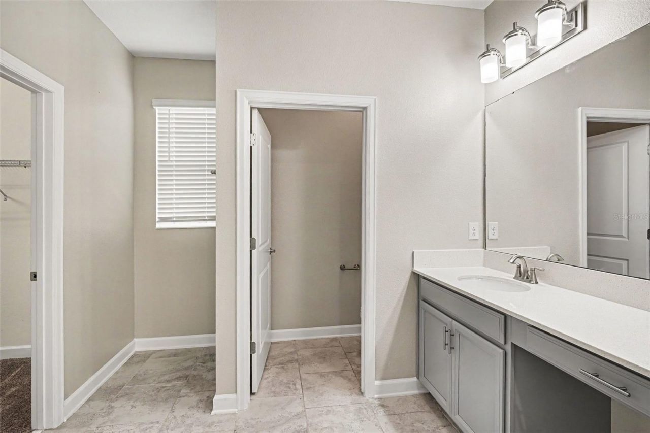 490 Brunswick Drive , Davenport, FL 33837 Photo