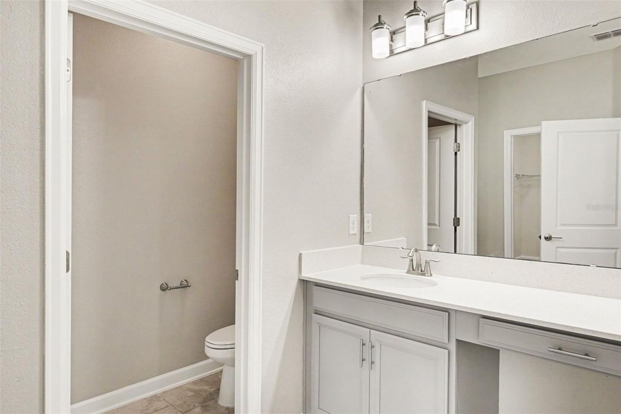 490 Brunswick Drive , Davenport, FL 33837 Photo