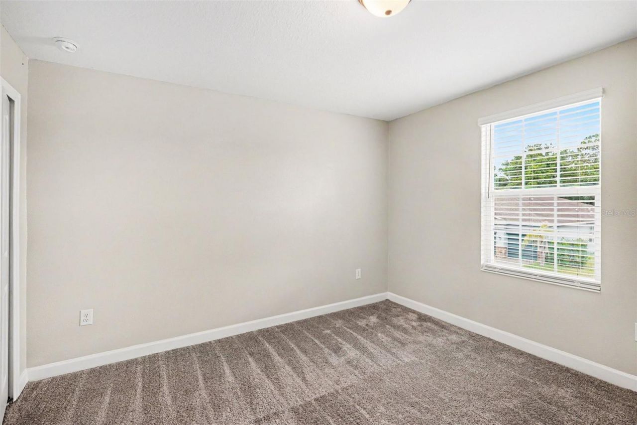 490 Brunswick Drive , Davenport, FL 33837 Photo