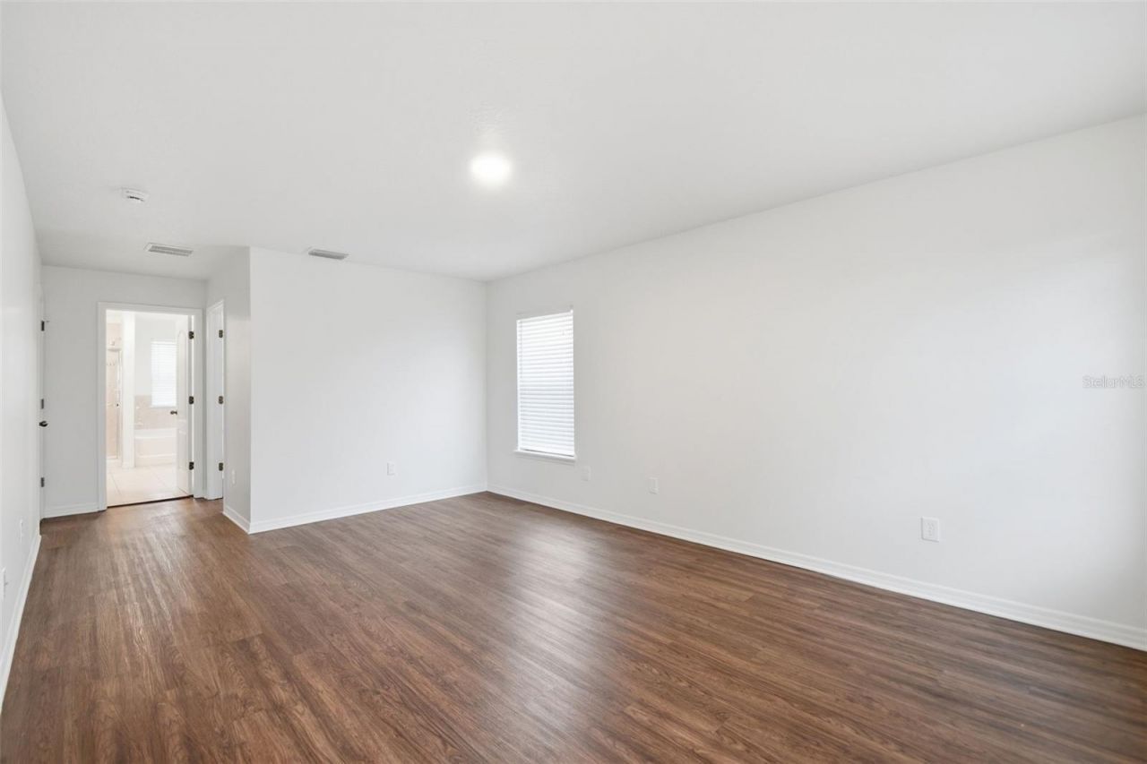 5654 Aaron Court , Sarasota, FL 34232 Photo