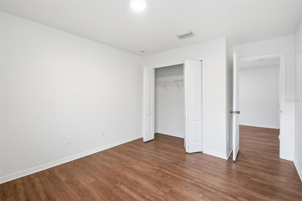 5654 Aaron Court , Sarasota, FL 34232 Photo
