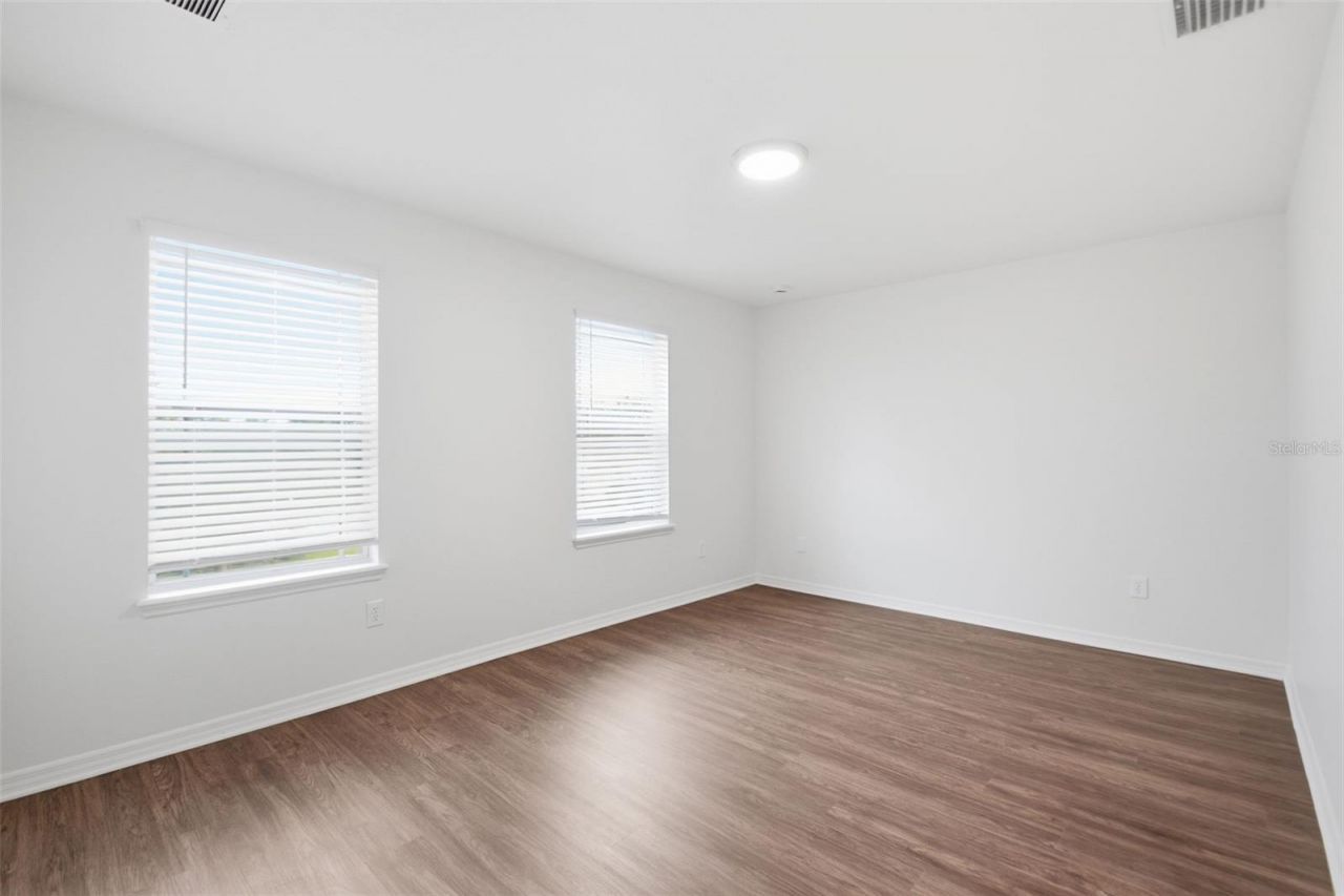 5654 Aaron Court , Sarasota, FL 34232 Photo