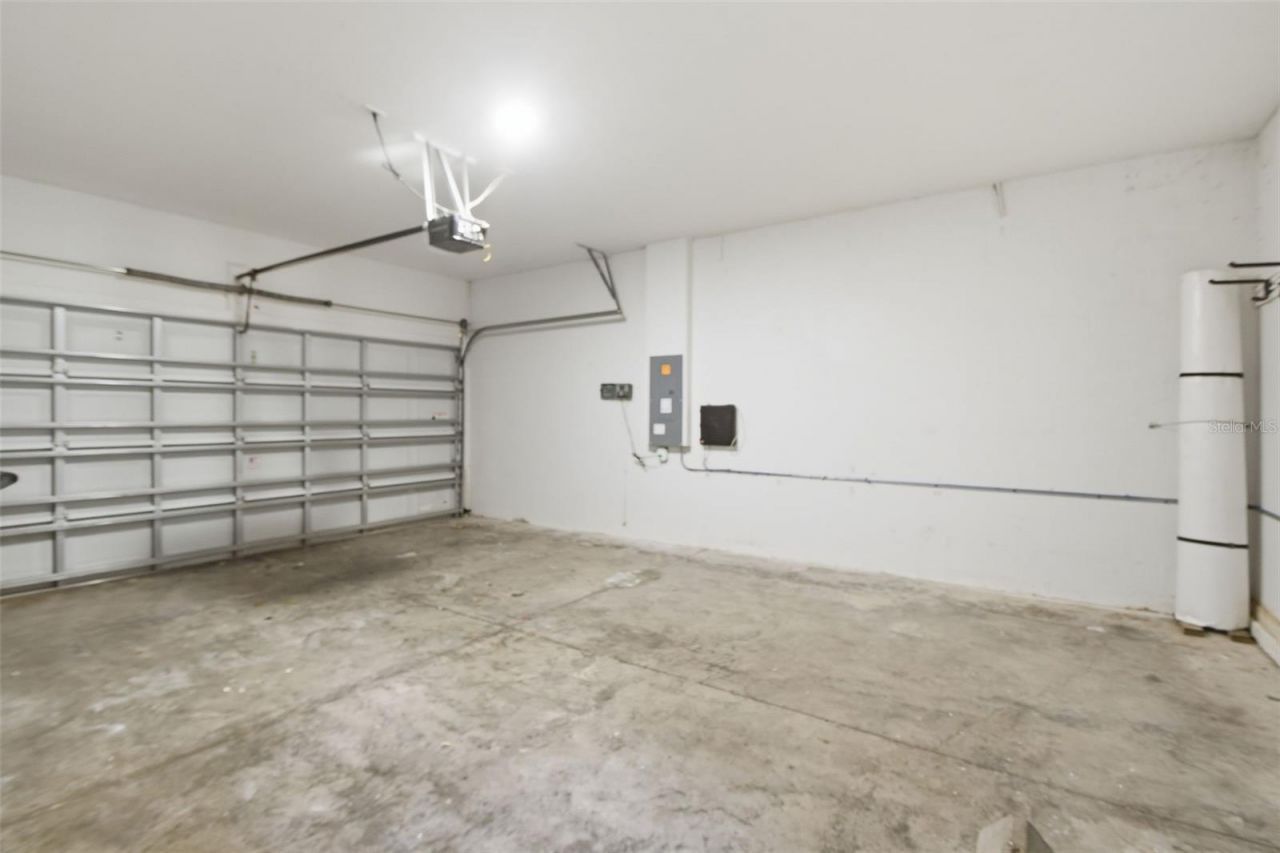 5654 Aaron Court , Sarasota, FL 34232 Photo