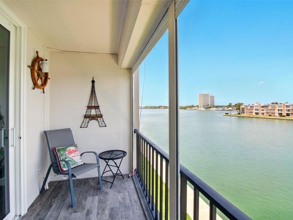 7625 SUN ISLAND DRIVE S, Unit 304, SOUTH PASADENA, FL 33707