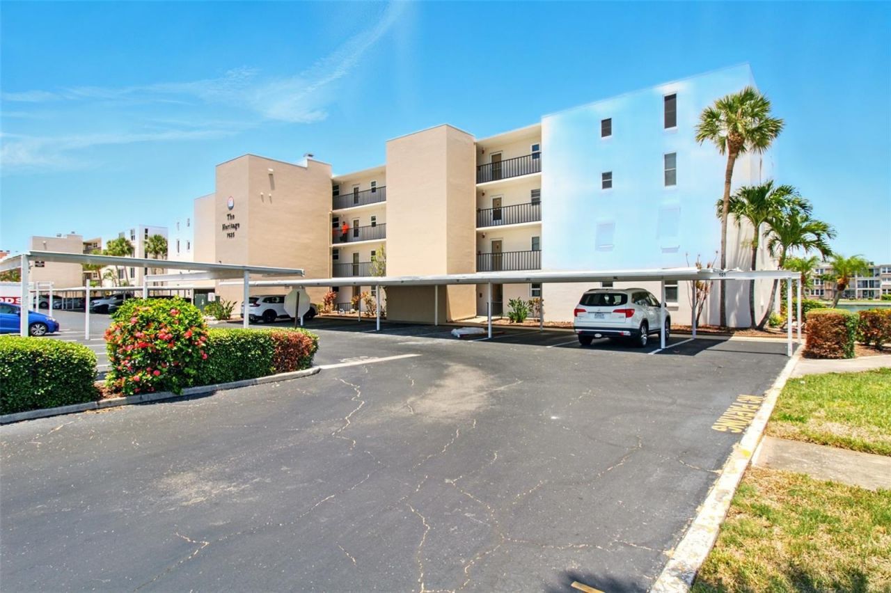 7625 Sun Island Drive S, Unit 304, South Pasadena, FL 33707 Photo