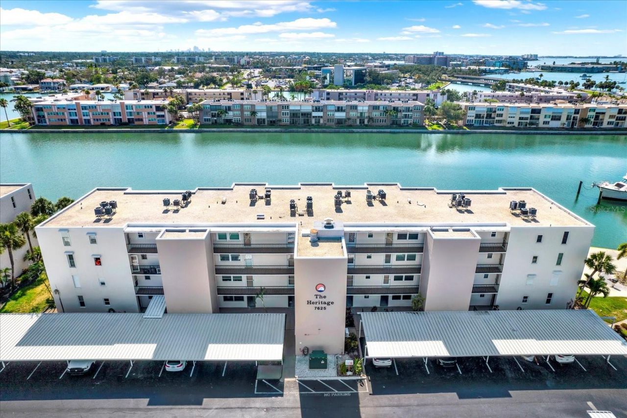 7625 Sun Island Drive S, Unit 304, South Pasadena, FL 33707 Photo