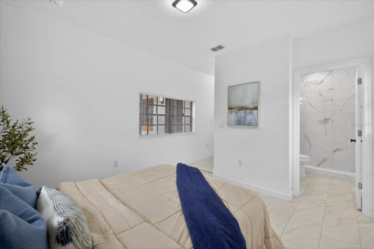 1919 E Clifton Street , Tampa, FL 33610 Photo