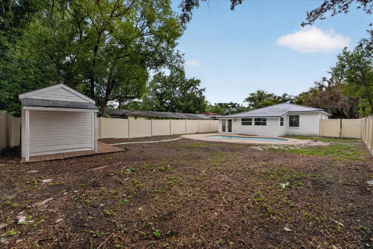 1919 E Clifton Street , Tampa, FL 33610 Photo