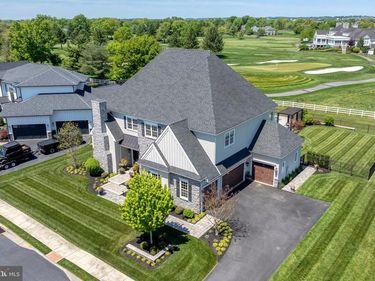 685 FLEETWOOD DRIVE, LITITZ, PA 17543