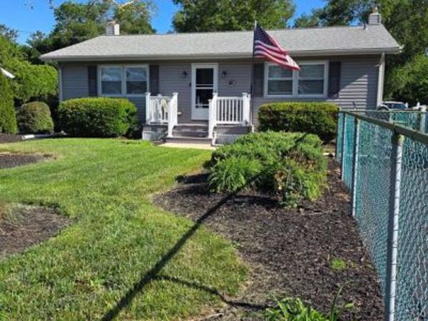 405 E HIGH STREET, CLAYTON, NJ 08312