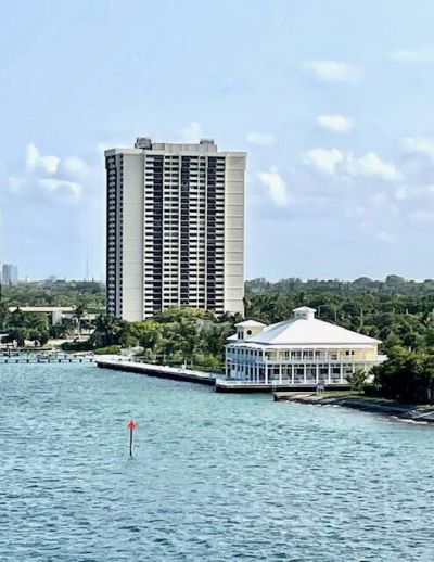 5600 N Flagler Drive, Unit 1203, West Palm Beach, FL 33407 Photo