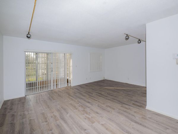 5501 NW 2nd Avenue, Unit 202, Boca Raton, FL 33487