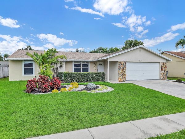 8411 Theresa Road, Boynton Beach, FL 33472