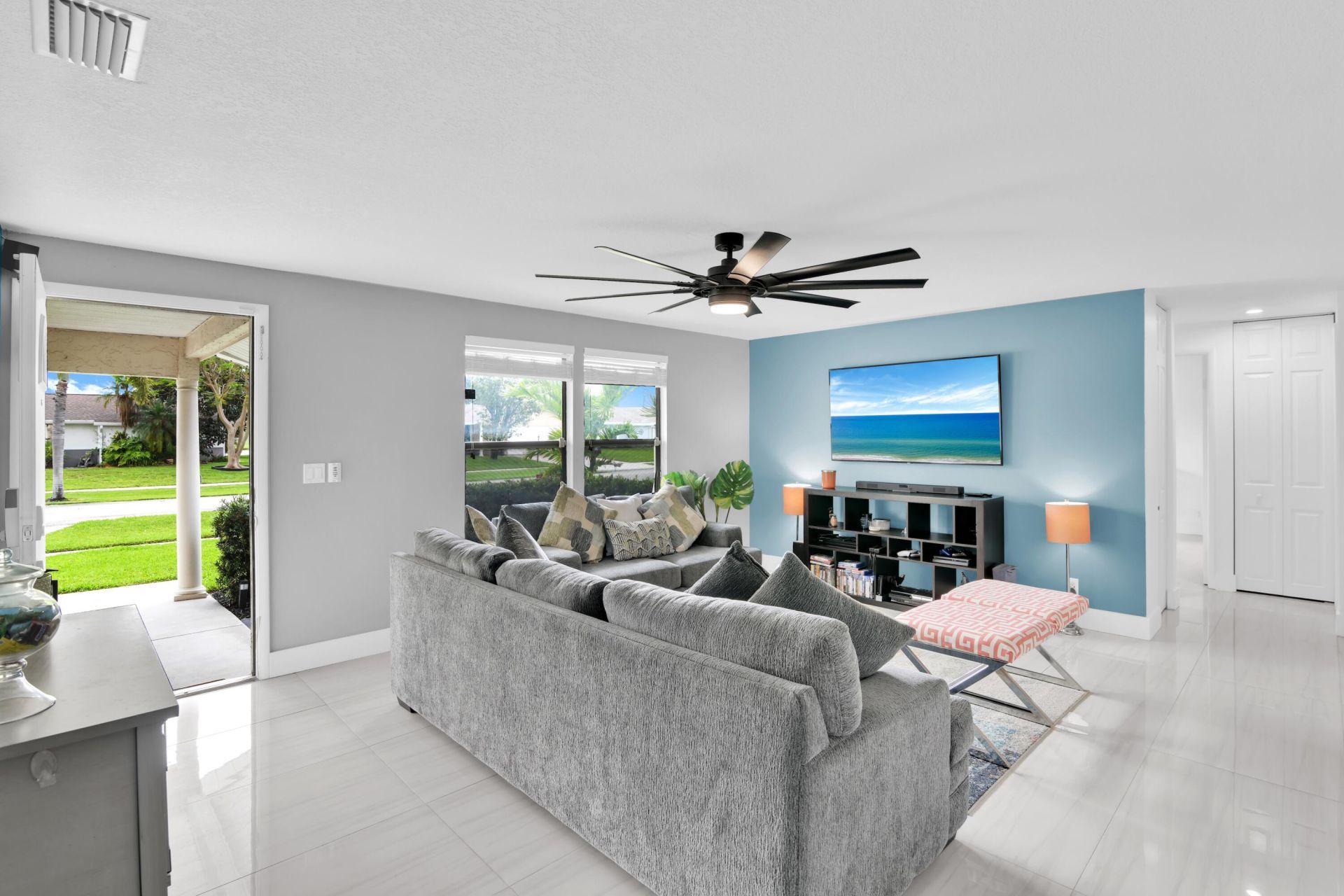 8411 Theresa Road, Boynton Beach, FL 33472 Photo