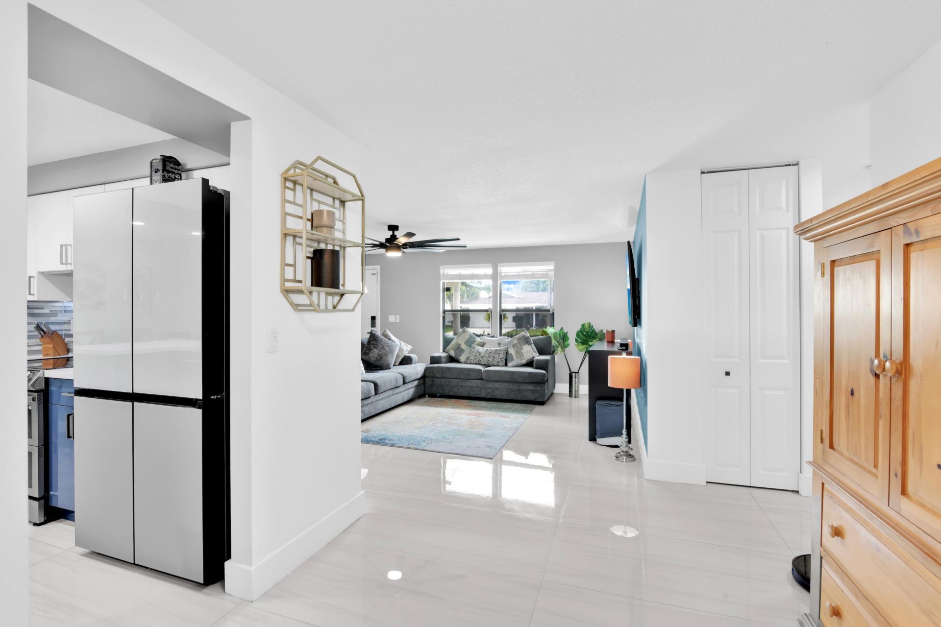 8411 Theresa Road, Boynton Beach, FL 33472 Photo
