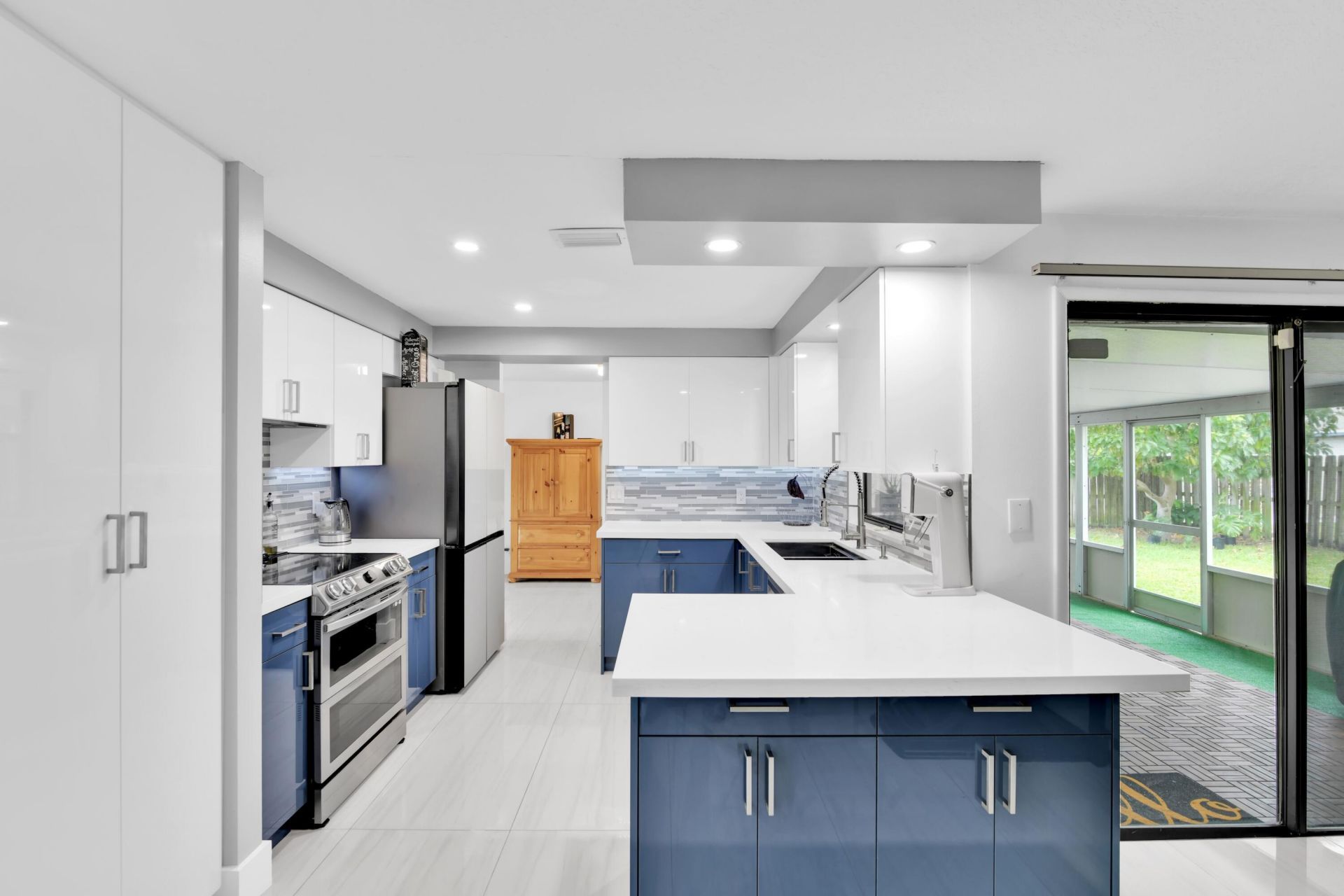 8411 Theresa Road, Boynton Beach, FL 33472 Photo