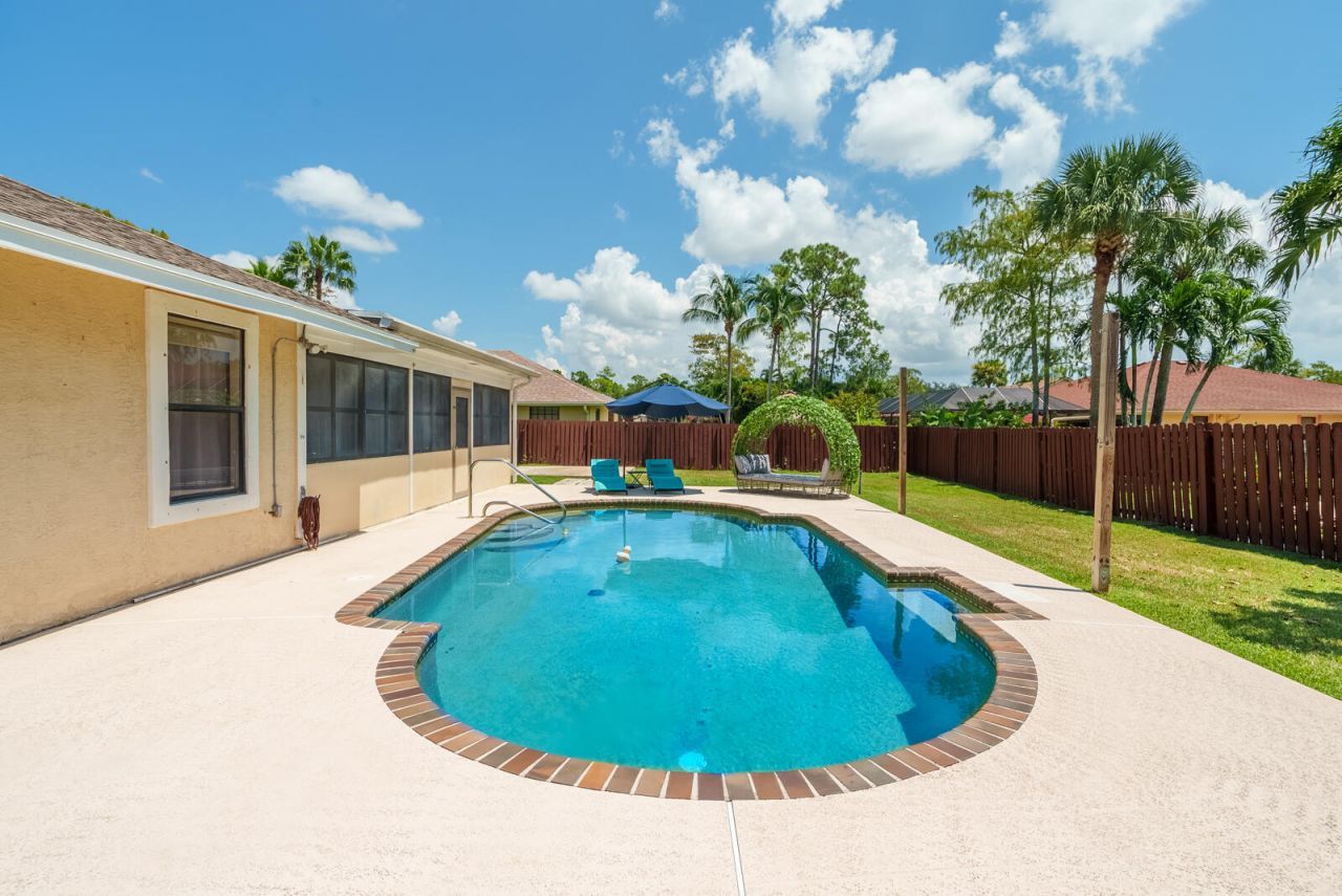 14608 Paddock Drive, Wellington, FL 33414 Photo