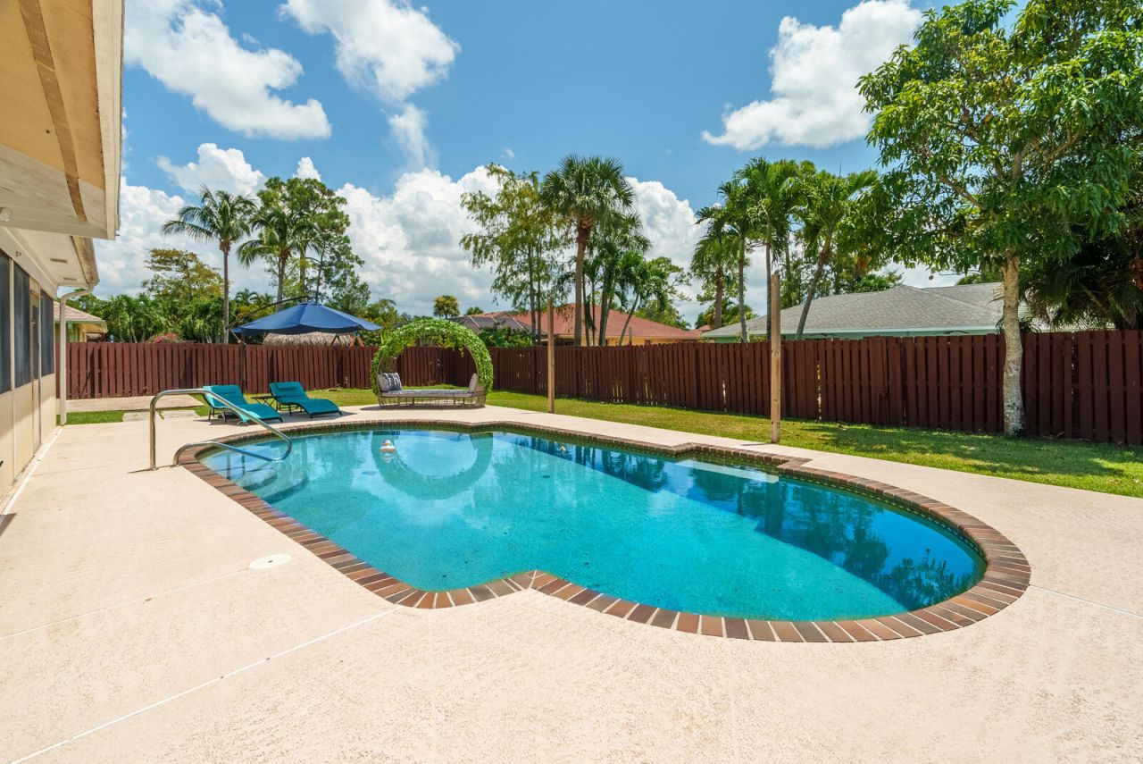 14608 Paddock Drive, Wellington, FL 33414 Photo