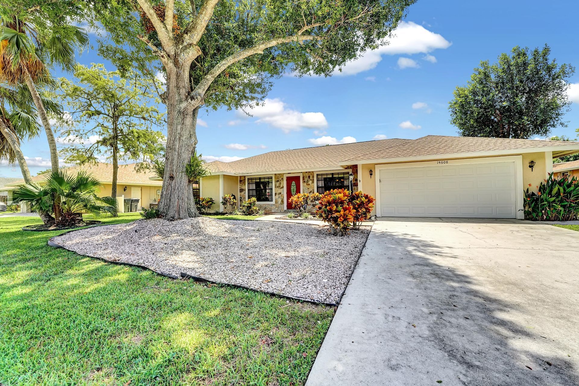 14608 Paddock Drive, Wellington, FL 33414 Photo