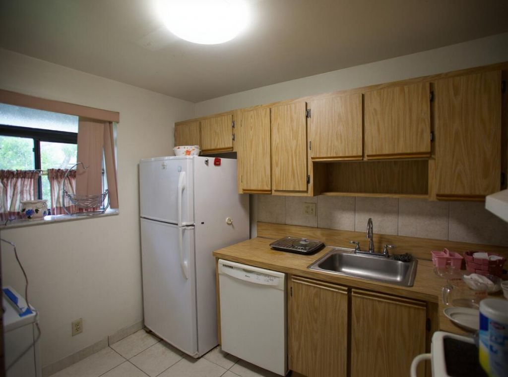 507 Gardens Drive, Unit 203, Pompano Beach, FL 33069 Photo