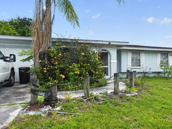 247 Airoso Boulevard, Port St. Lucie, FL 34983