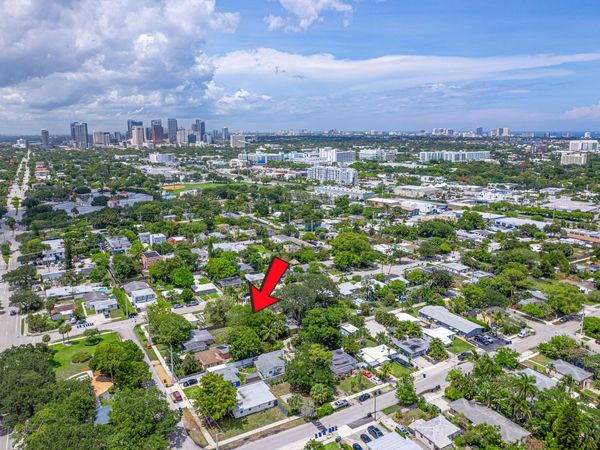 320 SW 21st Street, Fort Lauderdale, FL 33315