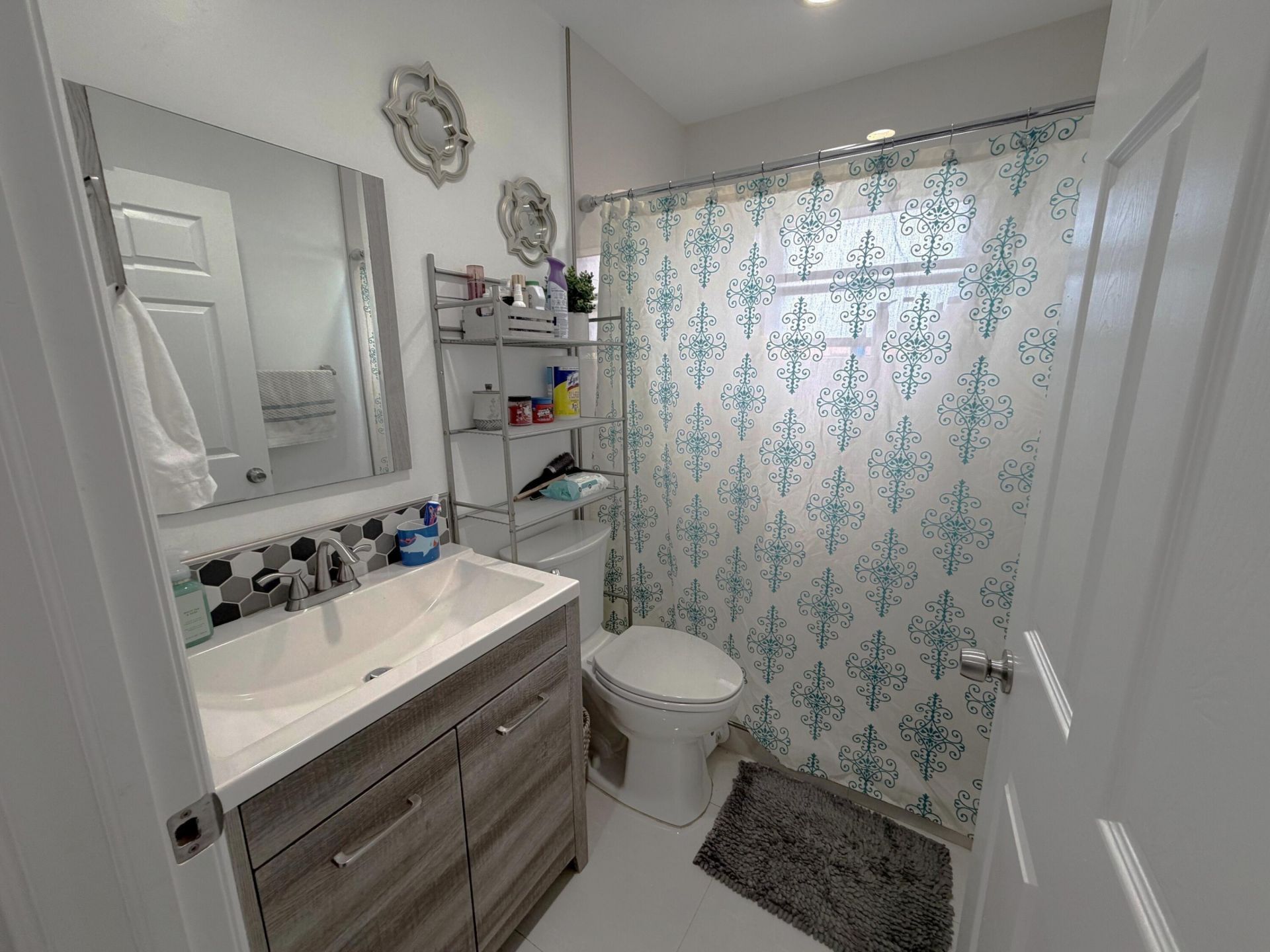 6575 W 27th Court, Unit 21-46, Hialeah, FL 33016 Photo