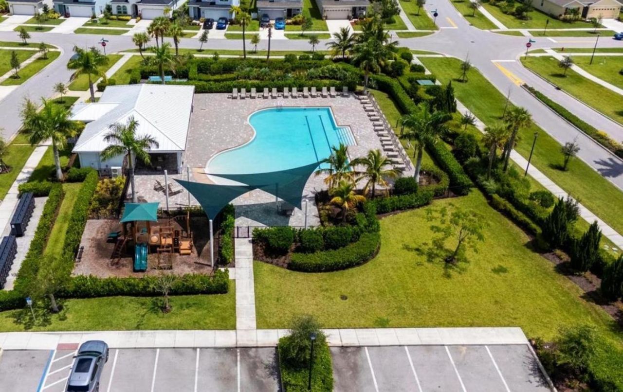 10519 SW Vasari Way, Port Saint Lucie, FL 34987 Photo