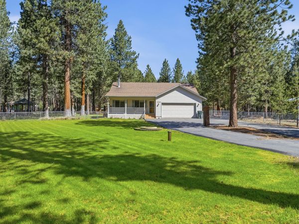 15640 Woodgreen Court, La Pine, OR 97739