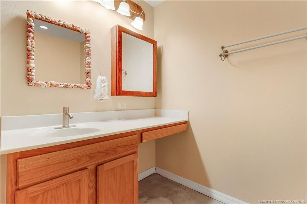 432 NW Raymond Lane, Port Saint Lucie, FL 34983 Photo