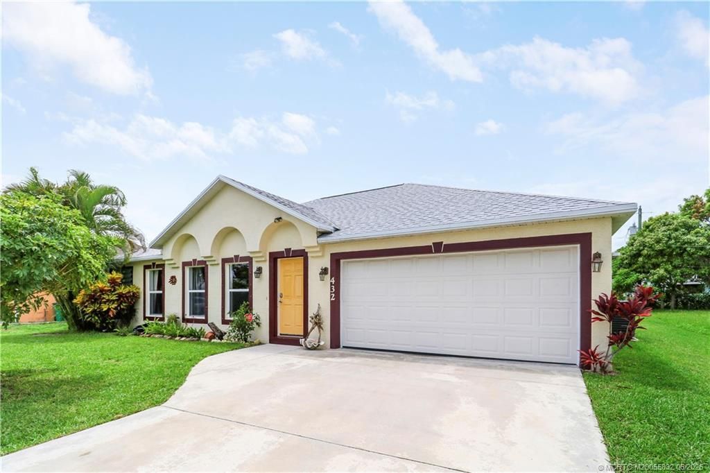 432 NW Raymond Lane, Port Saint Lucie, FL 34983 Photo