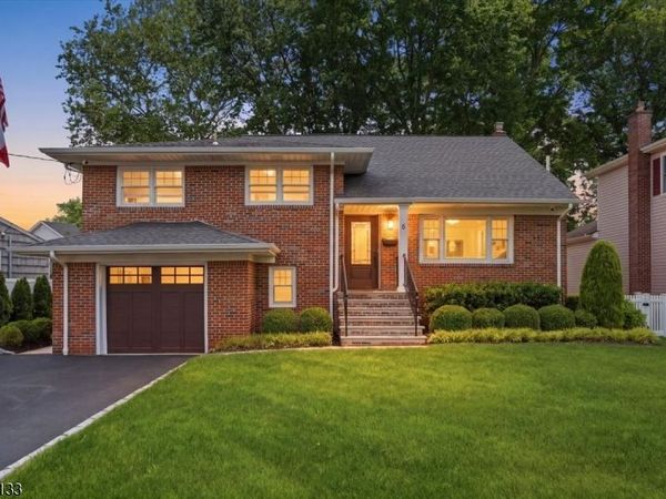 6 Davis St, Cranford, NJ 07016