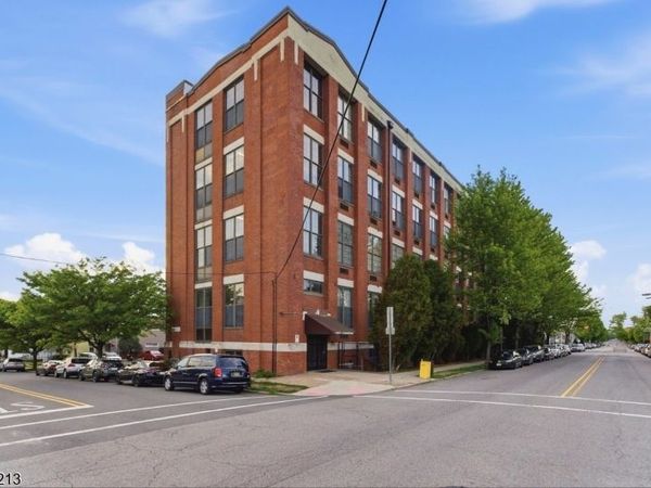 366 Trenton Ave, Paterson, NJ 07503