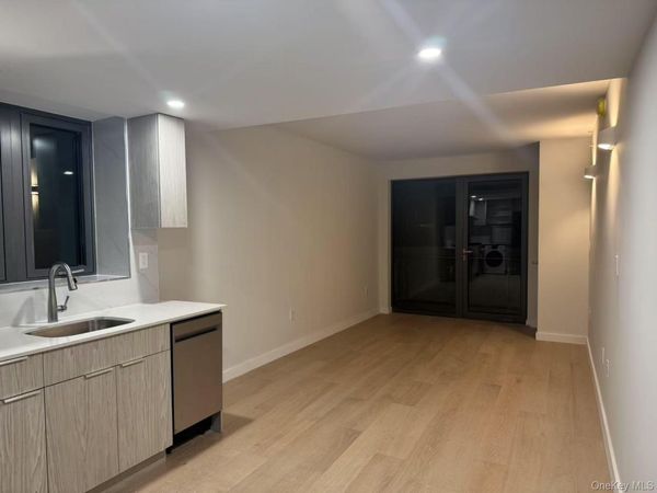 13680 41 Avenue , Unit 7D, Flushing, NY 11355