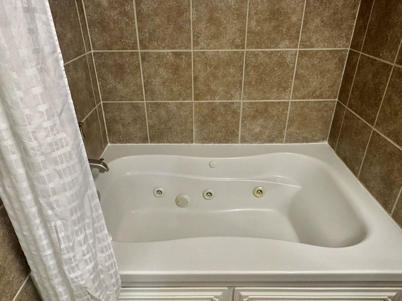 2100 N Ocean Blvd. Photo 13