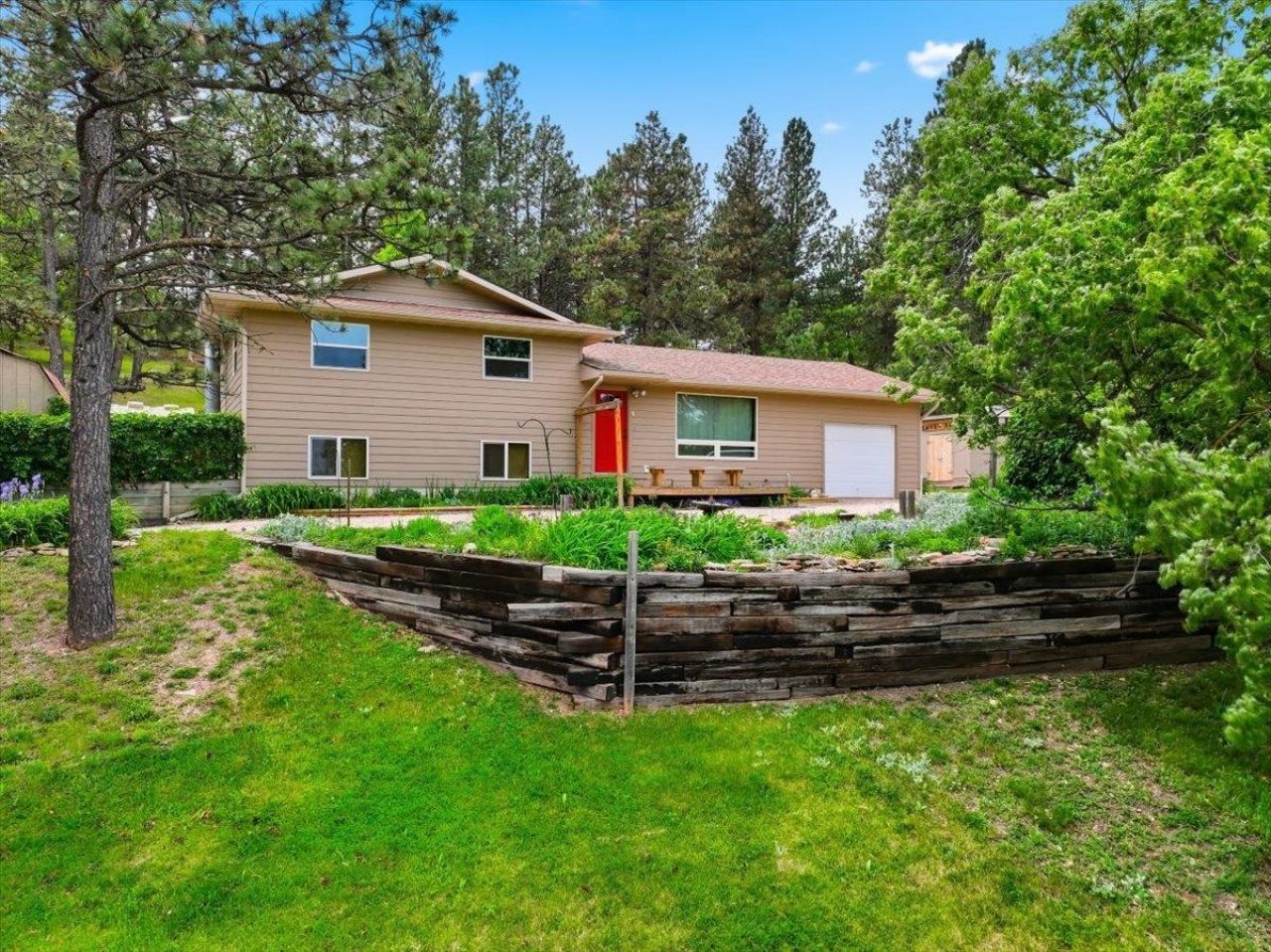 8933 Ridge Trail, Sturgis, SD 57785 Main Photo