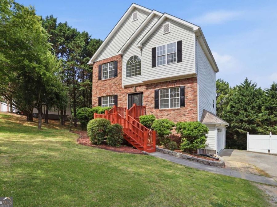 Property Image 4