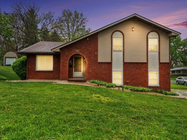 2618 Greenland Street, Kalamazoo, MI 49009