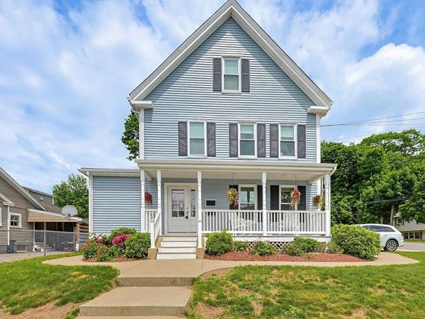 106 Dean St., Unit 1, Franklin, MA 02038