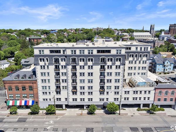 461 Bank, Unit 706, New London, CT 06320