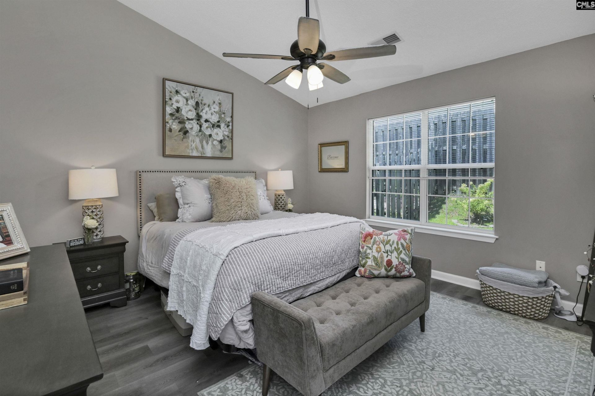 140 Huntington Circle Photo 13