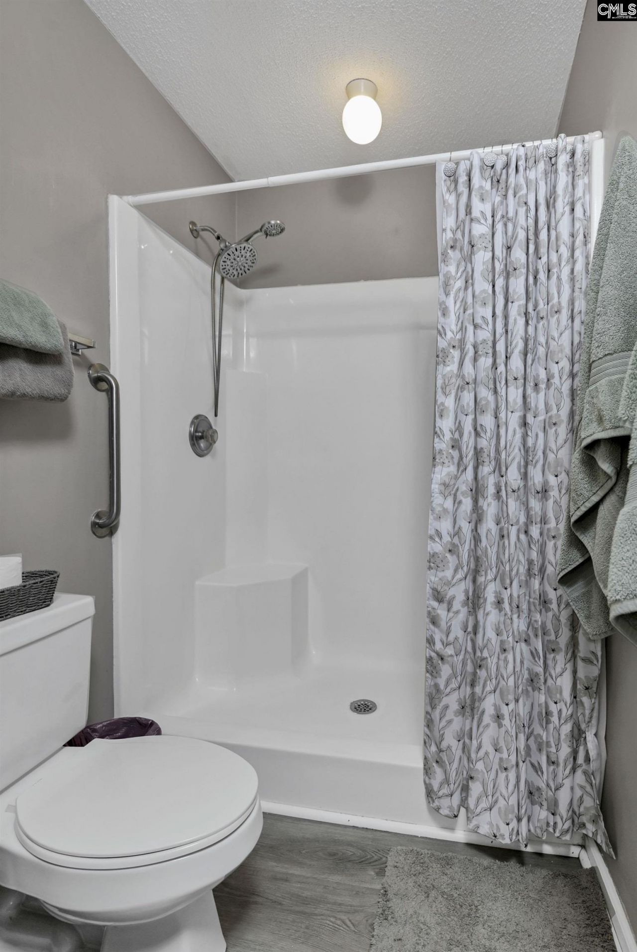 140 Huntington Circle Photo 16