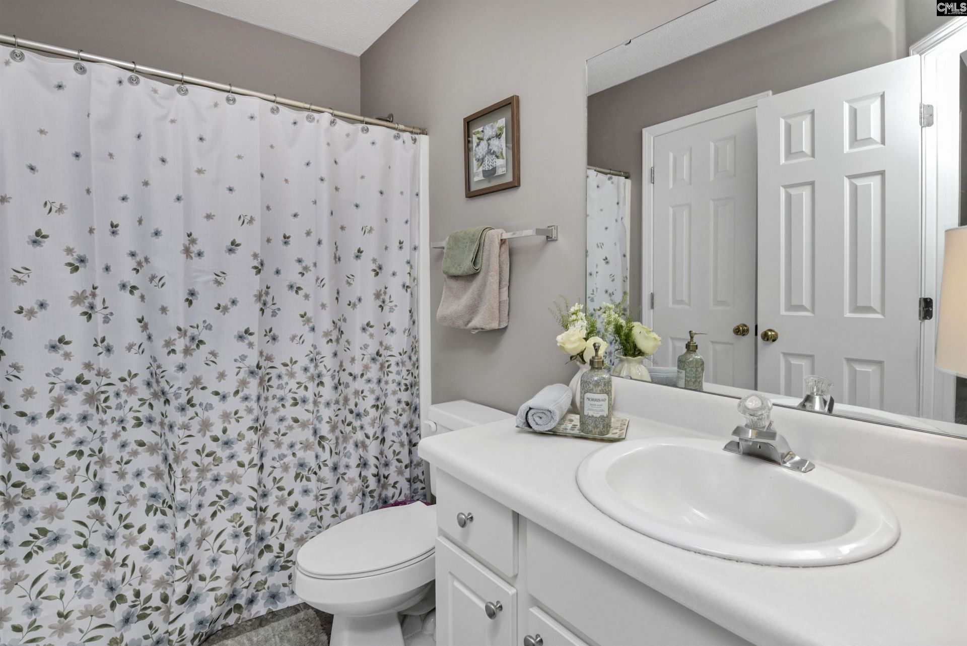 140 Huntington Circle Photo 21