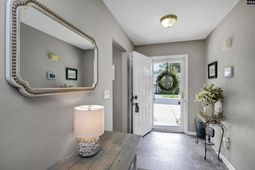 140 Huntington Circle photo 4