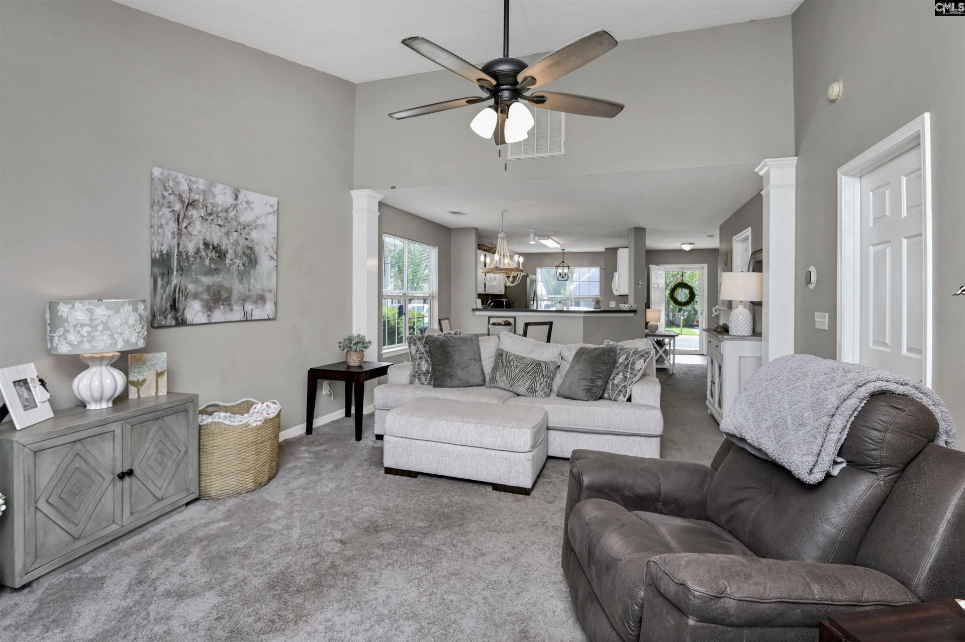 140 Huntington Circle Photo 5